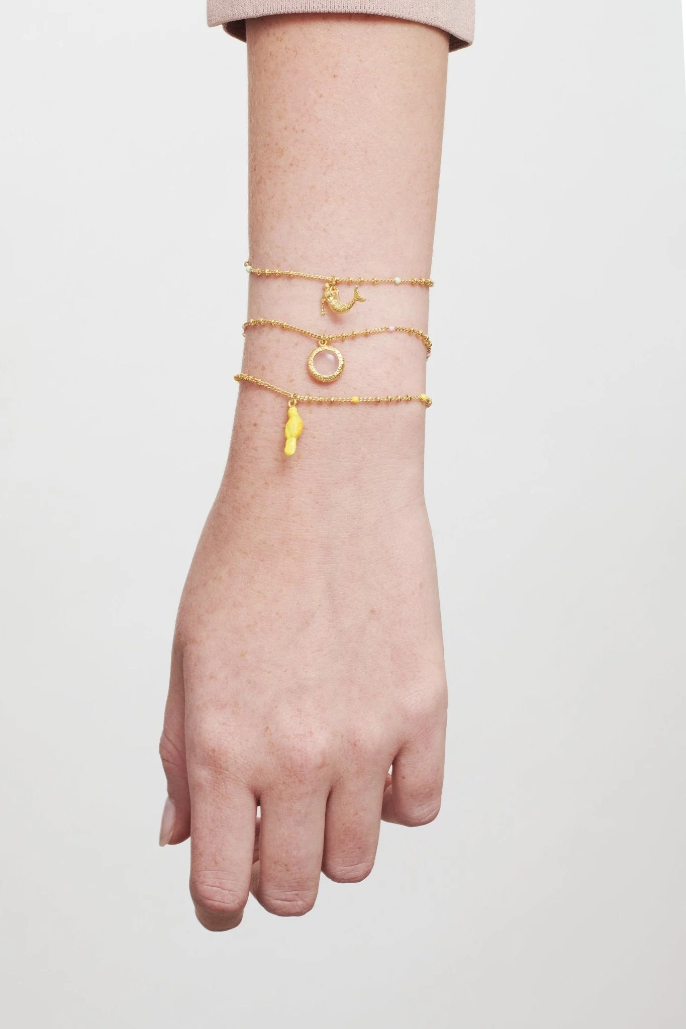 Pink Quartz Charms Bracelet | AMSO2111 - Image 3