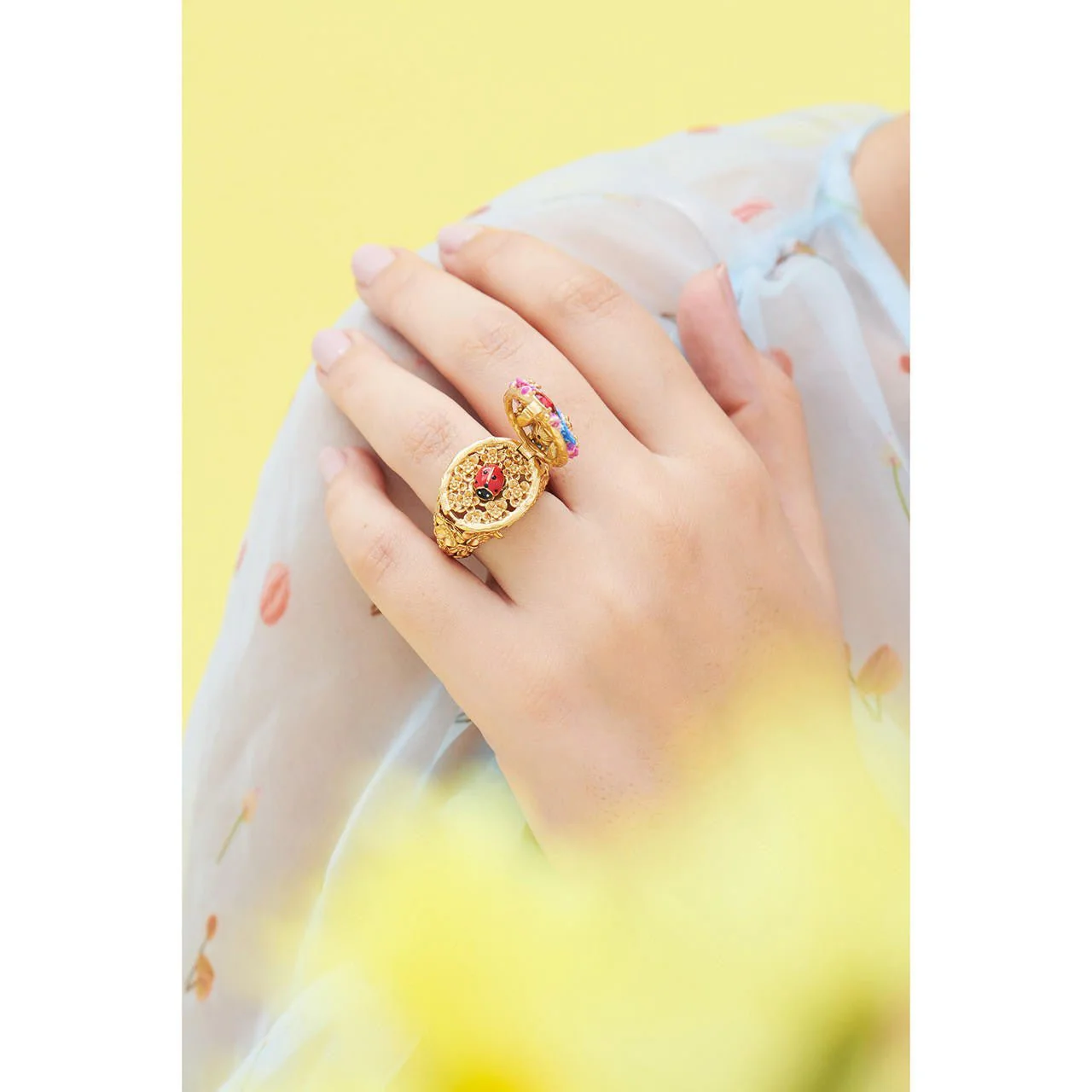Forget-Me-Not Rosebuds And Ladybird Hidden Secret Medallion Rings | ANBM601/11 - Image 3