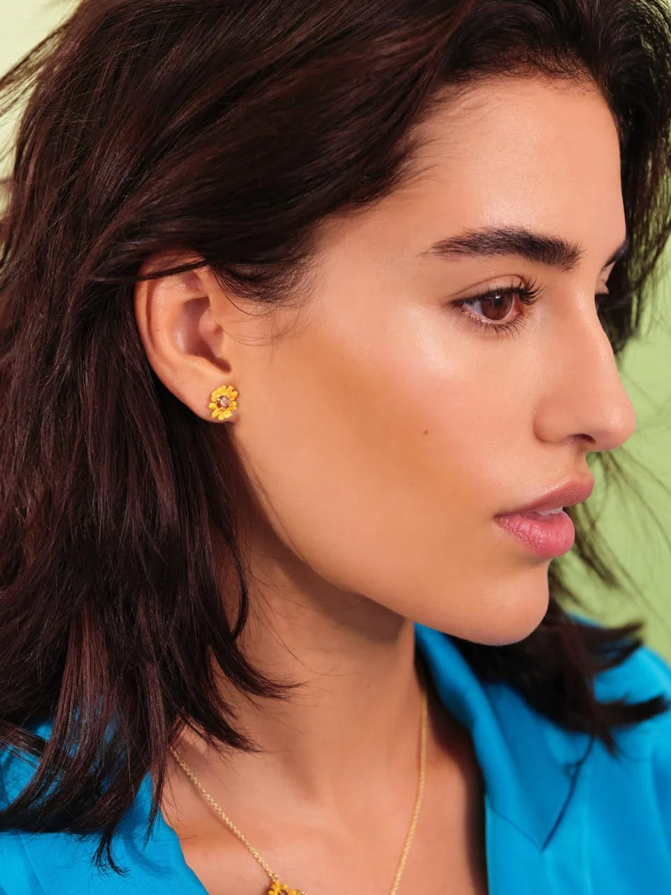 Bee And Buttercup Earrings | APPP1091 - Image 3