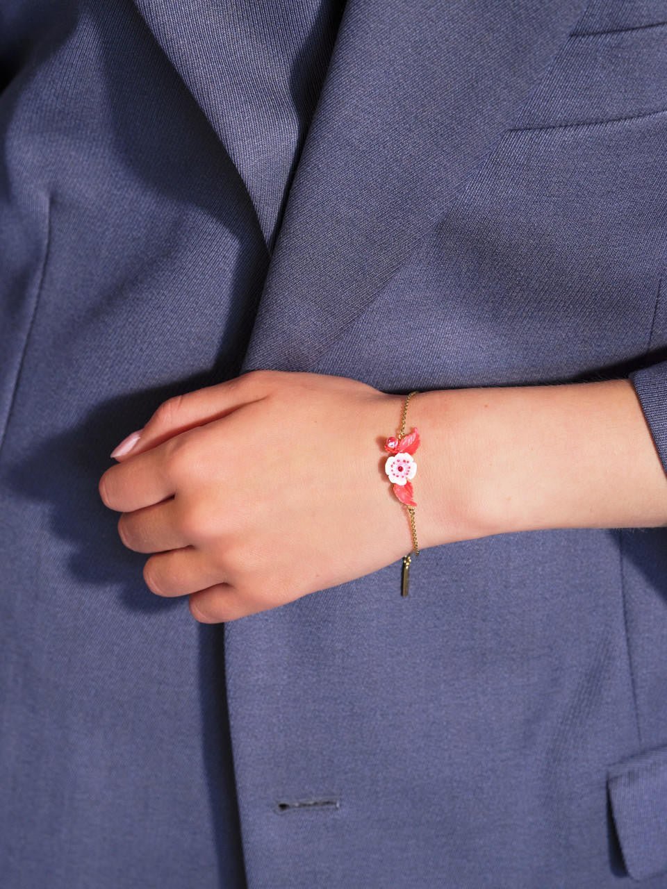 Anemone and crystal thin bracelet | AQHC2011 - Image 2