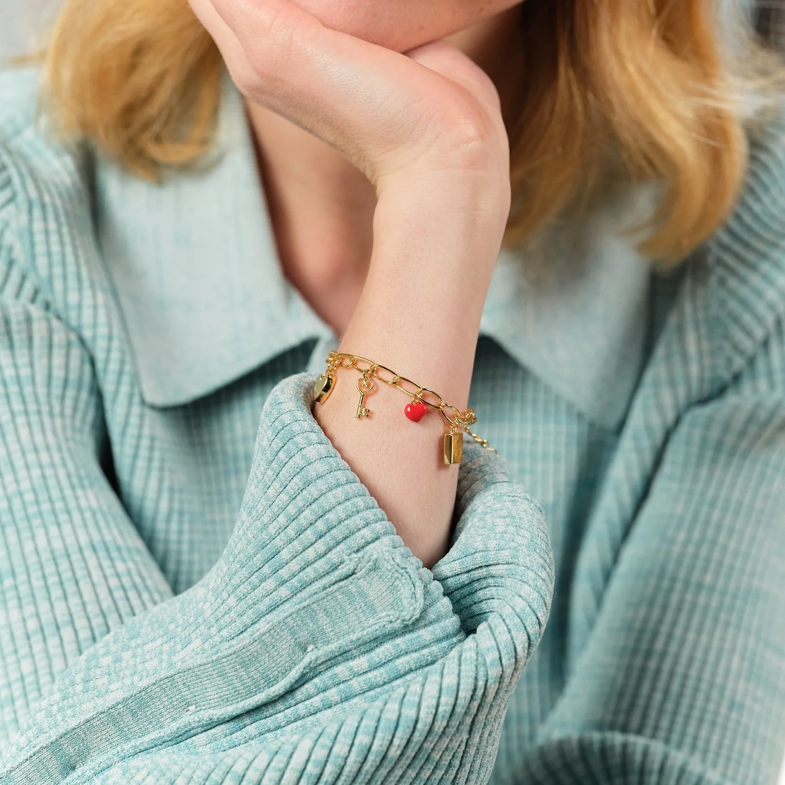 Rectangle Chain And Love Charm Bracelet | ASAM2031 - Image 3