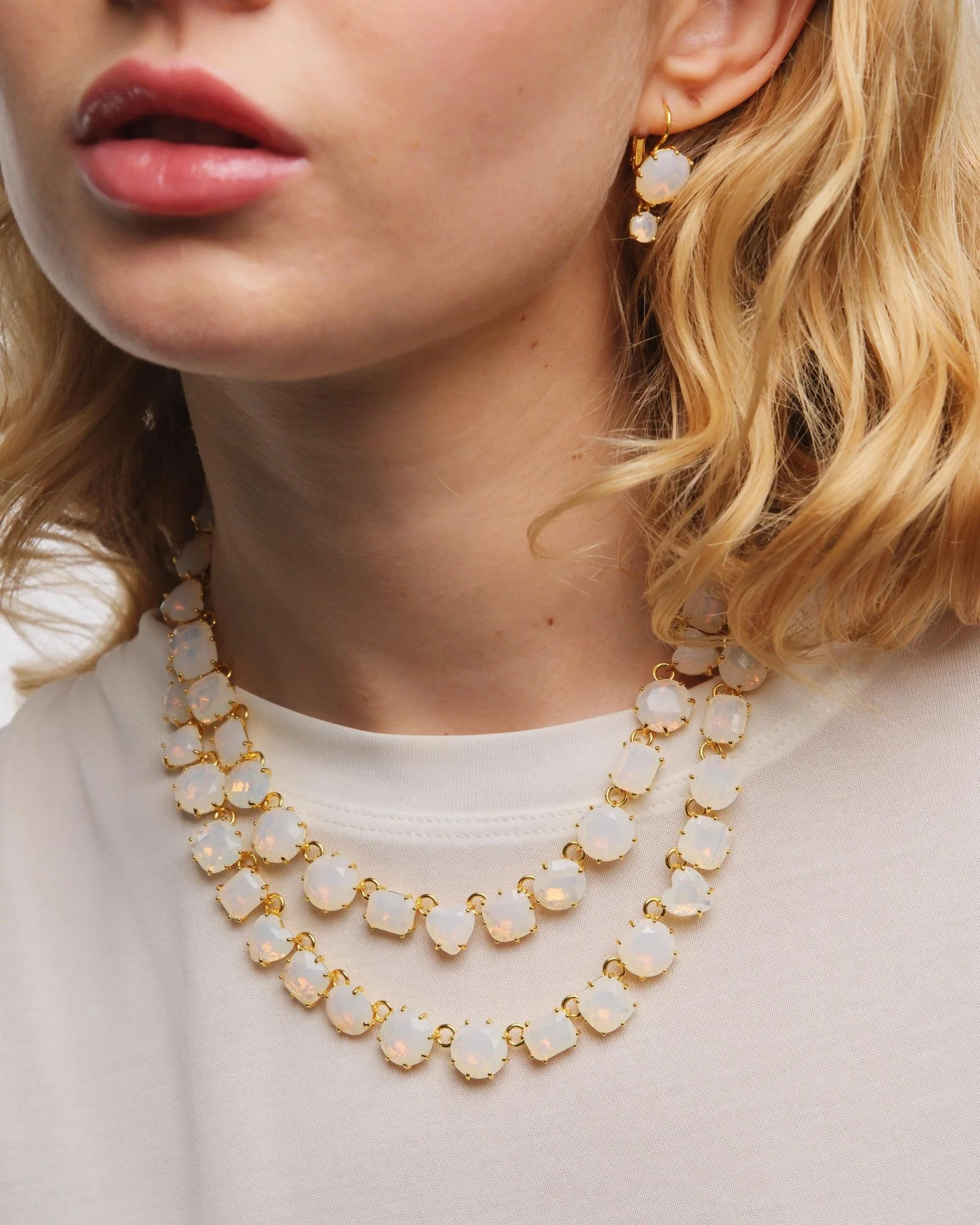 Luxury Two-Row Necklace Diamantine Opalescent White | AULD3551 - Image 3