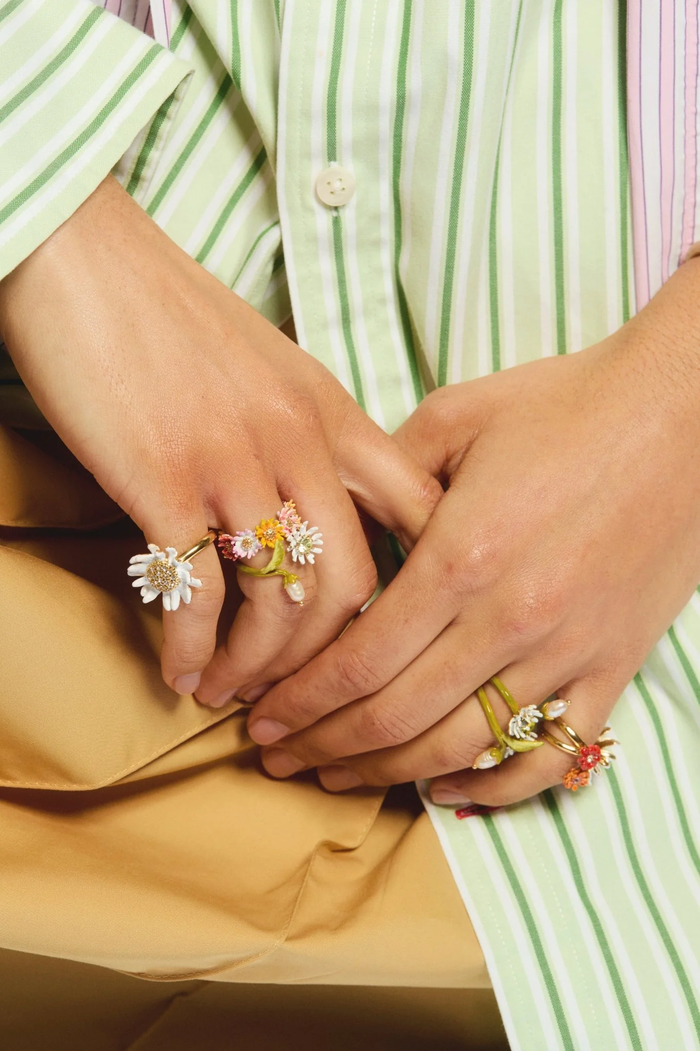 Daisy And Zinnia Crown Adjustable Ring | AVFR6041 - Image 3