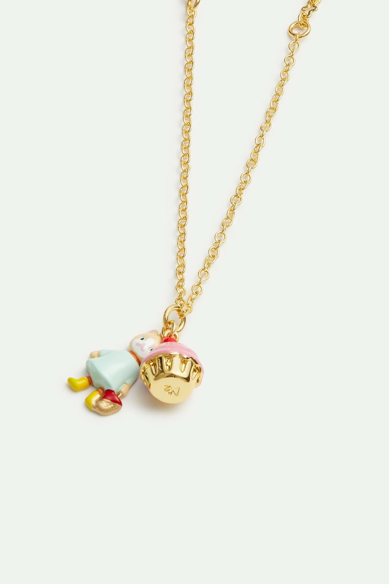 Ginger Cat And Pastry Pendant Necklace | AVHP2011 - Image 2