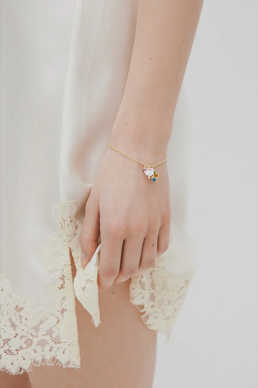 Snow Bunting & Rosebud Pendant Bracelet | AWBB2011 - Image 3
