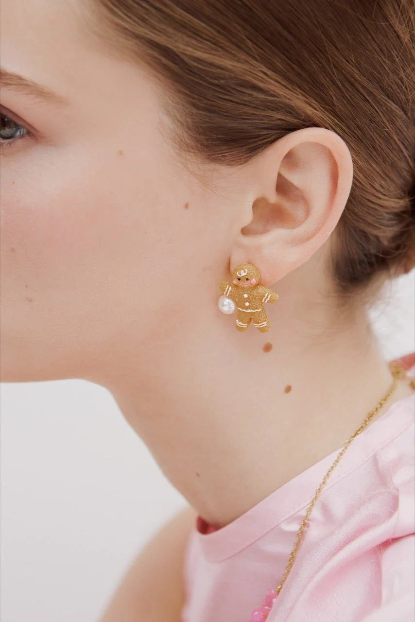 Gingerbread Man & Imitation Pearl Earrings | AWHG1151 - Image 3